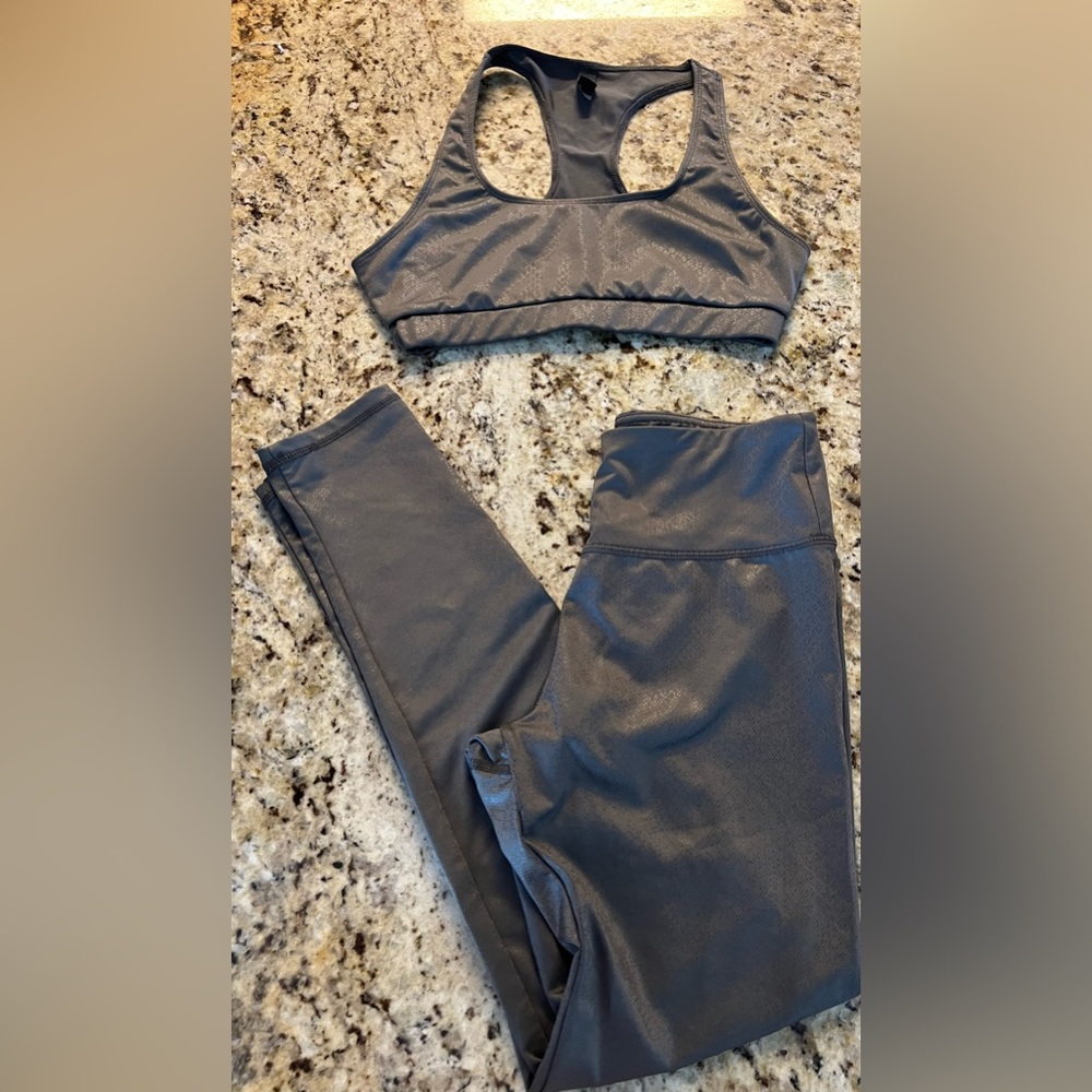 Francesca’s workout set